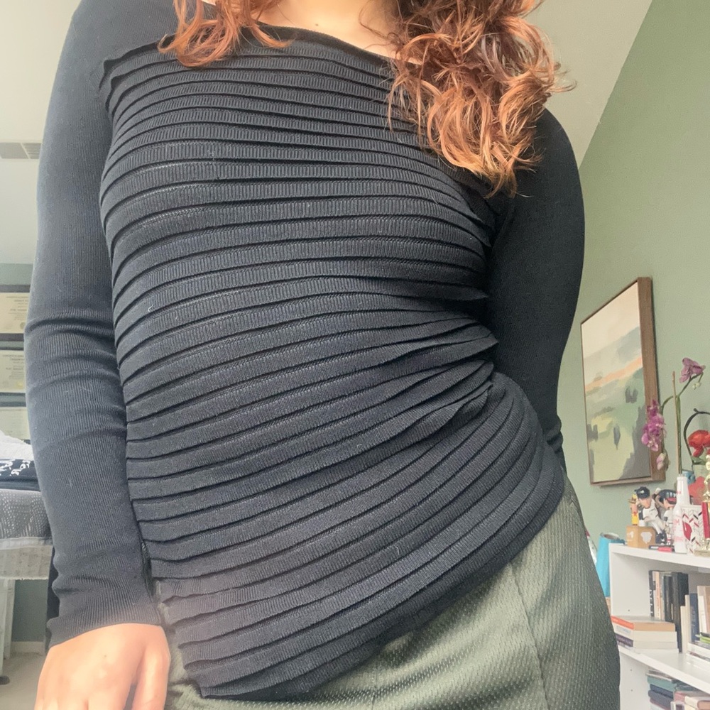 Black asymmetrical top!